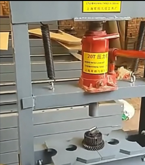 Prensa hidráulica de banco de  - Hydraulic Press 20 Ton Shop Press reseña y precio